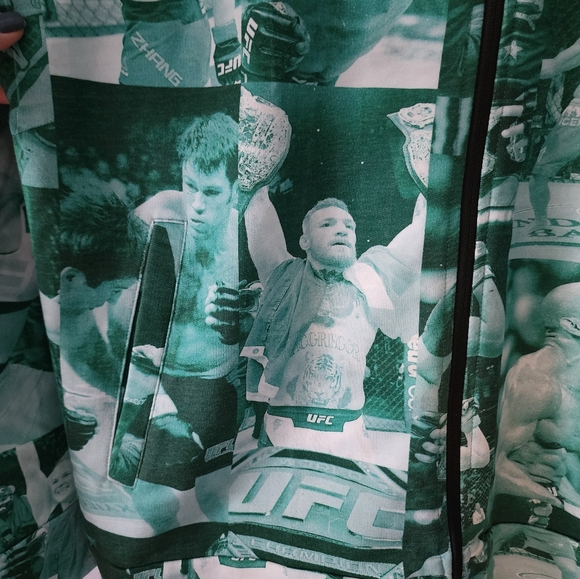 UFC Hall Of Fame All Over Graphic Print Full Zip Jacket with Pockets - Picture 4 of 10